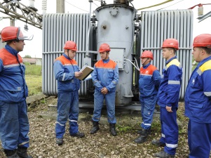 В Тульских электрических сетях проведен ремонт оборудования на подстанции «Тесницкая»