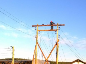 «Сахаэнерго» проводит капитальный ремонт электросетей в Усть-Янском улусе