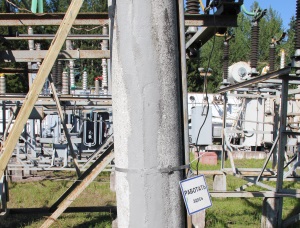 Впервые в «Карелэнеро» выполнен опытный ремонт железобетонного портала с применением полимерных материалов