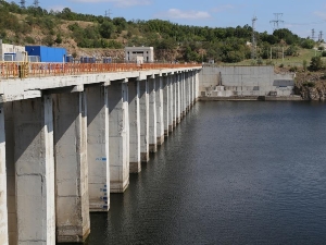 До «мертвого» объема Александровского водохранилища осталось всего 35 сантиметров воды