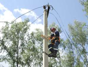 «Тулэнерго» смонтировало на ЛЭП 270 км самонесущего изолированного провода