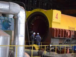 Старобешевская ТЭС устраняет дефект статора генератора на энергоблоке №10