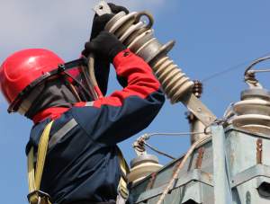 «Рязаньэнерго» отремонтировало 15 подстанций 35-110 кВ и 2 099 км ЛЭП