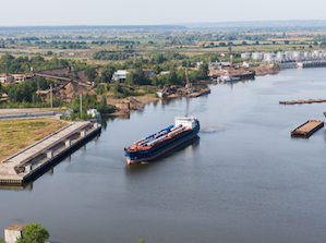 «Князь Владимир» доставил в Нижнекамск оборудование для нового олефинового комплекса «Нижнекамскнефтехима»