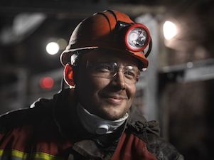 В Новокузнецком художественном музее открылась выставка «Люди угля»