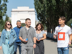 При поддержке Омского НПЗ стартовал новый сезон литературных экскурсий