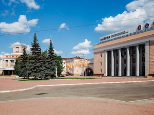 ЕВРАЗ направил более 25 млн рублей на подготовку детских садов и школ Нижнего Тагила и Качканара к учебному году