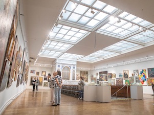 ЕВРАЗ направил более 2 млн рублей на обновление Нижнетагильского музея изобразительных искусств