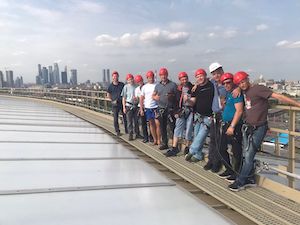 Завод «ОМК Энергомаш» отправил сотрудников на экскурсию в Москву по объектам из белгородских металлоконструкций