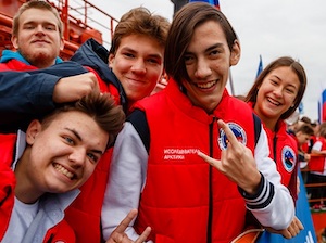 Участники юношеской экспедиции «Ледокол Знаний 2023» на Северный полюс пополнили Книгу рекордов России тремя новыми достижениями