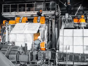 На обогатительных фабриках «Листвянская-1» и «Листвянская-2» в Новосибирской области установлены новые грохоты