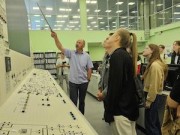 Бойцы студенческих стройотрядов Росатома узнали, как управлять реактором на Ленинградской АЭС