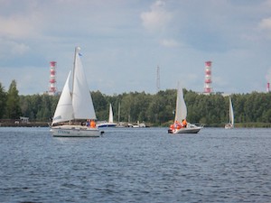 Акватория Десногорского водохранилища стала фестивальной площадкой для парусной и гребной регат