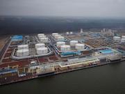 Пожарные локализуют возгорание на терминале НОВАТЭКа в Устьевым-Луге