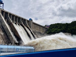 Бурейская и Зейская ГЭС сдерживают паводок в бассейне Амура