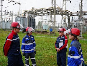 Участники ивановского студотряда осваивают профессию на объектах электросетевого комплекса «Россети Центр и Приволжье»