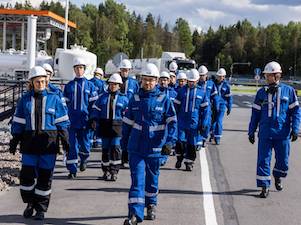 Инженеры из Латинской Америки прошли стажировку на топливном терминале «Газпром нефти»