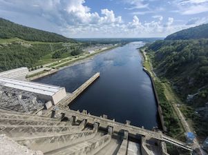 Зейская ГЭС аккумулировала в водохранилище 20,15 км³ воды с начала паводкового периода