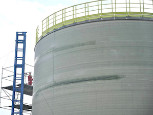 «Татнефть» строит первый в России композитный резервуар