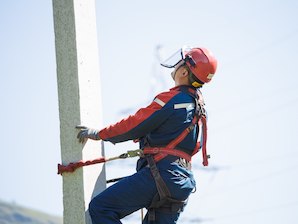 «Россети Сибирь» направят около 700 миллионов рублей на подготовку энергообъектов Алтайского края к зиме