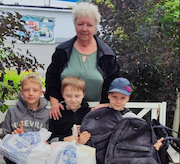 «НОВАТЭК-Челябинск» помог закупить школьные принадлежности для детей из малоимущих семей