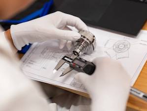 Ростех отметил лучших специалистов на чемпионате «Время первых»