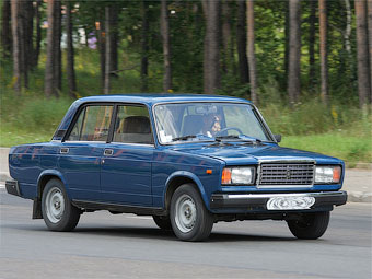 Житель Омска установил мировой рекорд по езде задним ходом