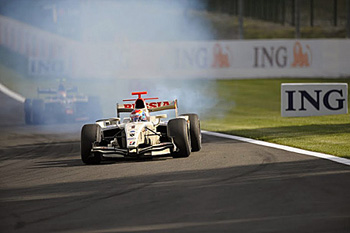 GP2: Технические проблемы выбили Петрова из борьбы в Бельгии