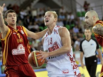 Сборная России вышла в 1/4 финала чемпионата Европы по баскетболу