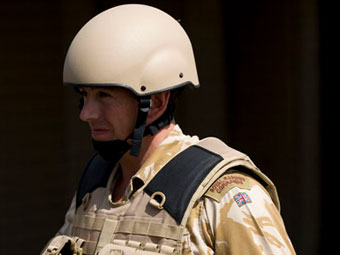 Британский контингент в Афганистане получит новые шлемы и бронежилеты