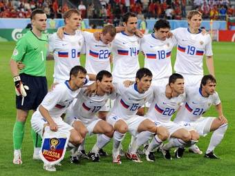 Сборная России осталась в шестерке рейтинга ФИФА