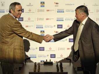 Каспаров выиграл матч против Карпова