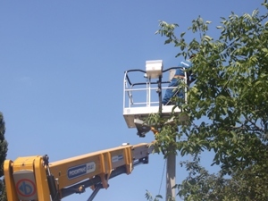 «Кубаньэнерго» заменило изоляторы на высоковольтной ЛЭП «Белореченская - Шовгеновская»