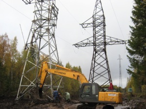 «Пермэнерго» выполнит сложную операцию по замене опор на переходе ЛЭП через Каму