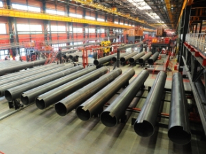 ЧТПЗ отгружает последнюю партию труб для обустройства месторождения Филановского на Каспии