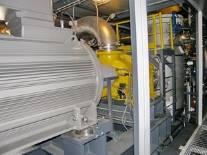 Дожимная нефтенасосная станция №3 Северо-Лабатьюганского месторождения оснащается компрессорной станцией низких ступеней сепарации