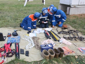 Во всех филиалах ОАО «Сетевая компания» прошли соревнования бригад электромонтеров распределительных сетей