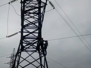 Энергетики привлекли авиацию и военных к восстановлению энергоснабжения в Приморье