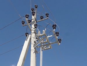 «Оренбургэнерго» отремонтировало ЛЭП в Ташлинском районе