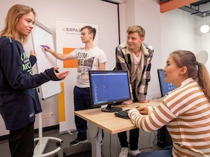 В Нижнем Тагиле стартовал второй поток ИТ-академии ЕВРАЗа