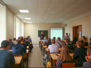 Энергетики «ТГК-1» провели открытый урок для первокурсников Физико-технического института Петрозаводского государственного университета