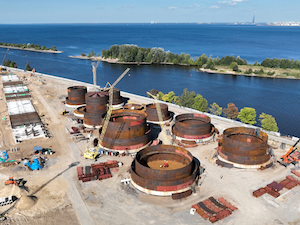 Новый резервуарный парк на Петербургском нефтяном терминале готов на 20%