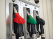 ФАС проверит возможность манипуляции ценами на бензин и дизтопливо