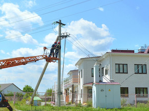 «Армавирские электрические сети» увеличили втрое мощность электроснабжения для школы в селе Новоурупском