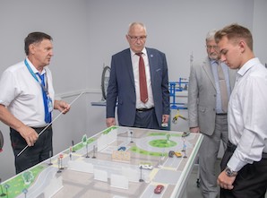 Росэнергоатом выделил 50 млн рублей на создание в городе-спутнике Курской АЭС технопарка для школьников