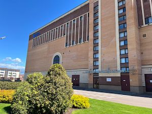 МЭС Северо-Запада проверили элегазовое оборудование на трех магистральных подстанциях Санкт-Петербурга