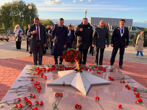 На Курган Славы в Десногорске доставлен Вечный огонь