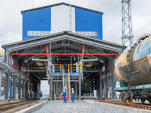 «Газпром нефтехим Салават» за 10 лет произвел 34 млн тонн моторных топлив 5 экологического класса