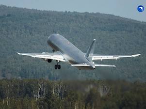 Импортозамещенный SJ-100 впервые поднялся в небо