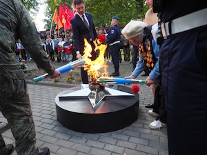 В Калужской области зажжен новый Вечный огонь в селе Букань